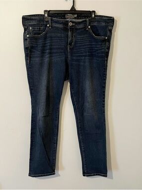 Torrid Boyfriend Straight Leg Blue Denim Jeans Size 16 Regular